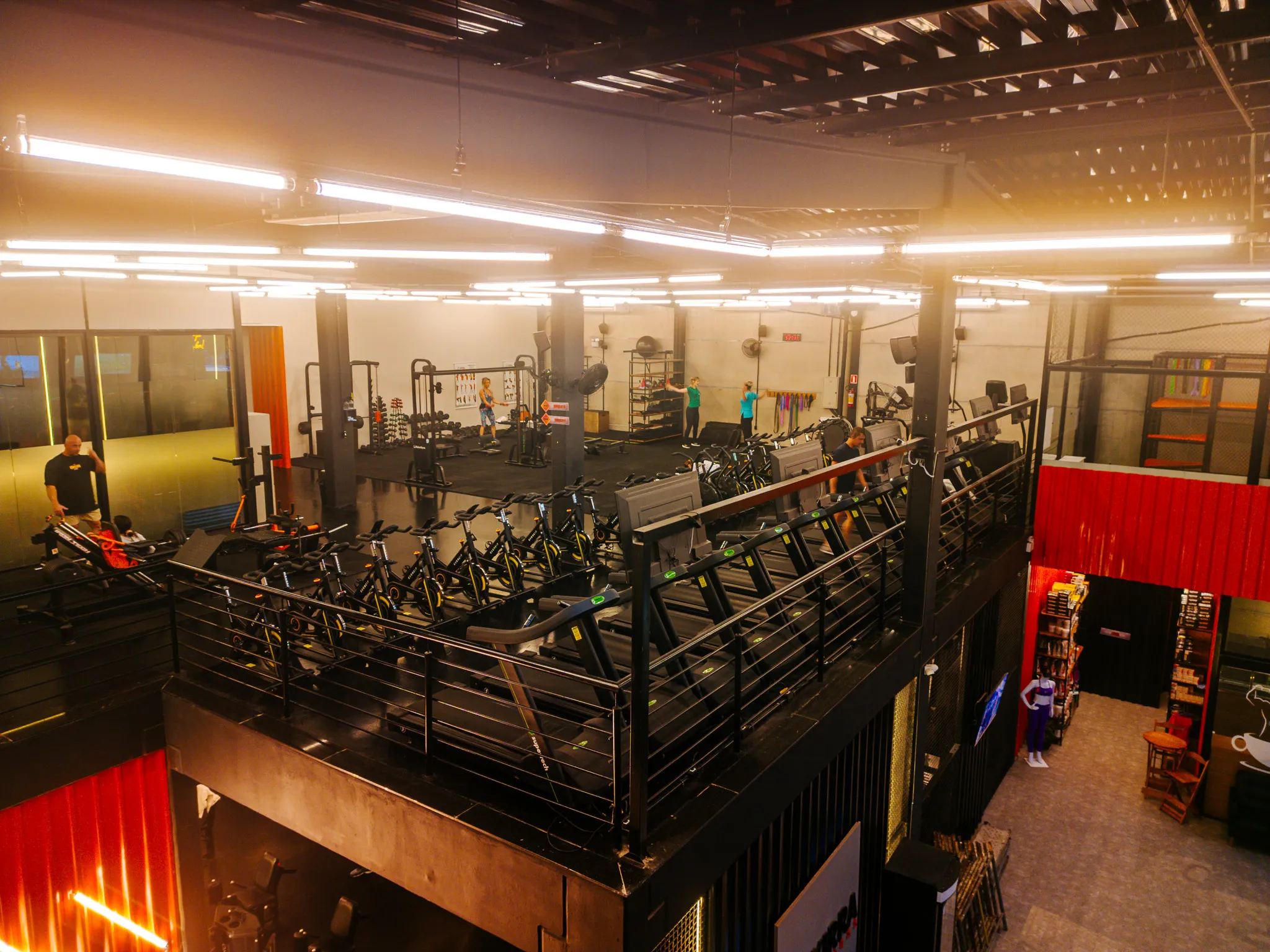 Fachada da Kirra Fitness em Torres